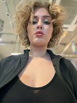 KellyKeler online show from 11/27/25, 12:16