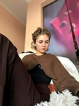 KellyKeler online show from 10/27/25, 10:49