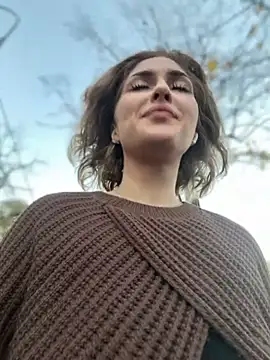 KellyKeler online show from 10/31/25, 02:02