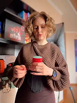 KellyKeler online show from 03/25/26, 10:14