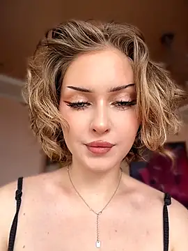 KellyKeler online show from 04/09/26, 10:21