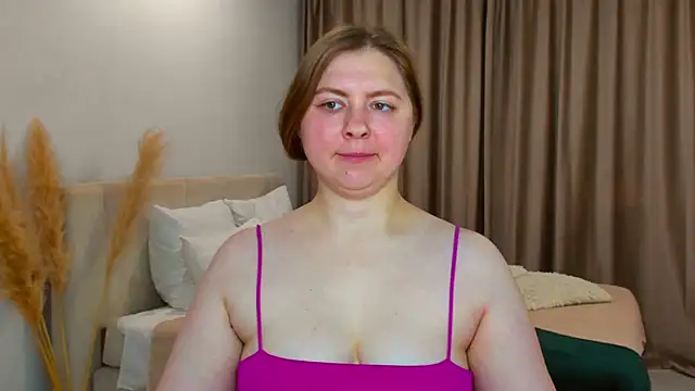 Snapshot of la__fleur chatting on 10/20/25, 06:04 la fleur online show from 10/20/25, 06:04