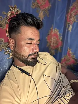 Munny6677 online show from 11/24/25, 07:03