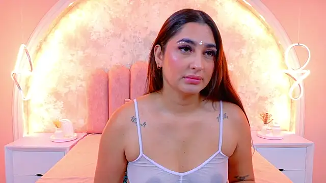 JasmineRhodes online show from 10/30/25, 01:09