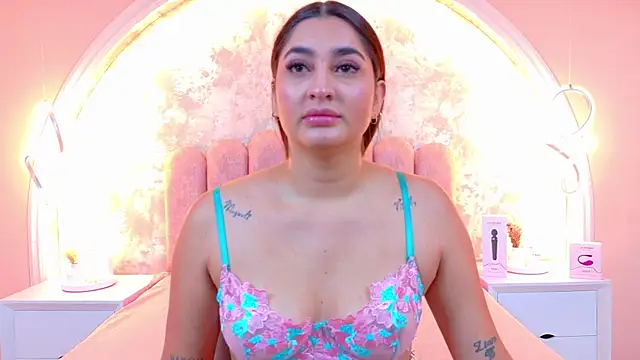 JasmineRhodes online show from 11/13/25, 12:31