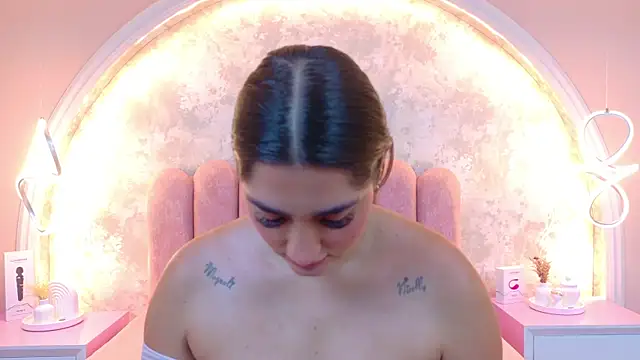 JasmineRhodes online show from 01/07/26, 01:05