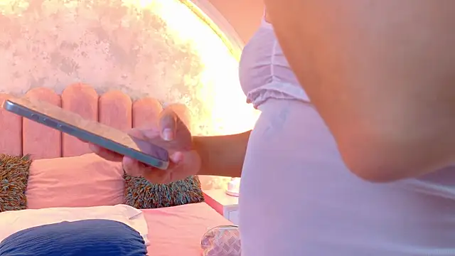 JasmineRhodes online show from 03/04/26, 12:02