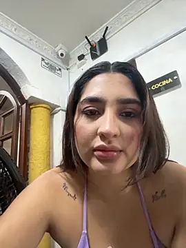 JasmineRhodes online show from 11/19/25, 01:00