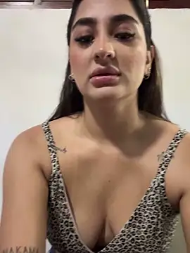 JasmineRhodes online show from 04/15/26, 01:04