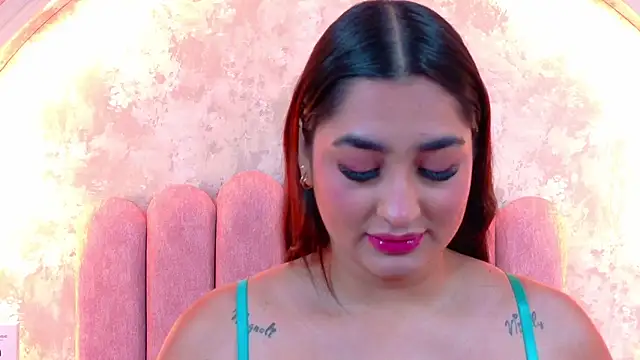 JasmineRhodes online show from 11/28/25, 01:00