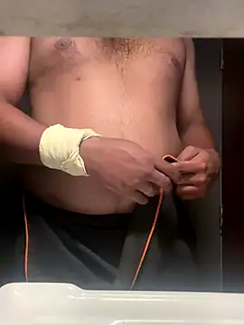 malluu online show from 09/14/25, 08:37