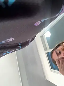 Snapshot of AllieYourGirl chatting on 02/22/26, 03:13 AllieYourGirl online show from 02/22/26, 03:13