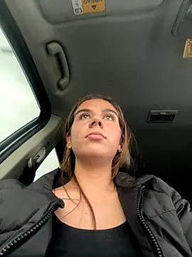 Snapshot of AllieYourGirl chatting on 11/19/25, 09:59 AllieYourGirl online show from 11/19/25, 09:59