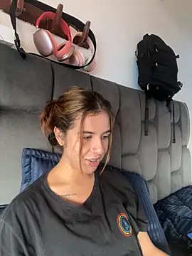 Snapshot of AllieYourGirl chatting on 11/13/25, 03:16 AllieYourGirl online show from 11/13/25, 03:16