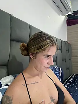 Snapshot of AllieYourGirl chatting on 04/05/26, 12:28 AllieYourGirl online show from 04/05/26, 12:28