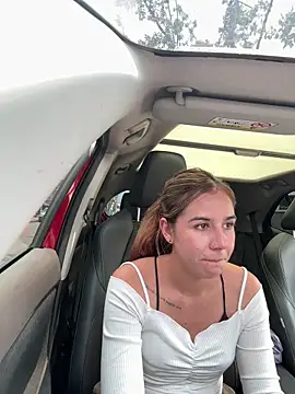 Snapshot of AllieYourGirl chatting on 03/24/26, 05:24 AllieYourGirl online show from 03/24/26, 05:24