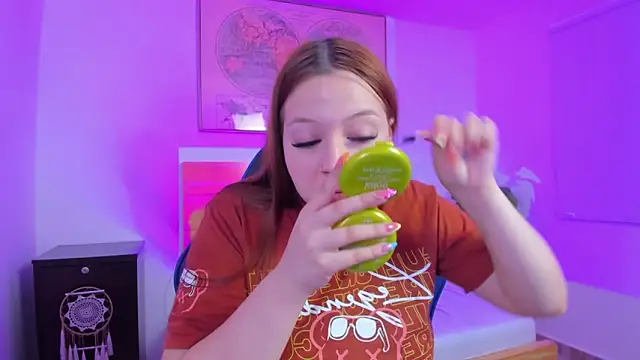 kitty sweeety  online show from 04/21/26, 12:34