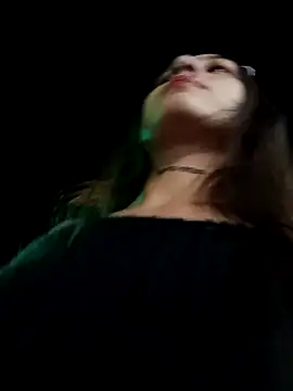 Arii collins1 online show from 11/23/25, 01:37