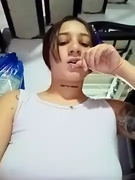 Arii collins1 online show from 12/02/25, 10:33