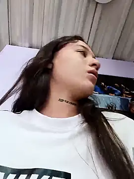 Arii collins1 online show from 11/06/25, 06:23