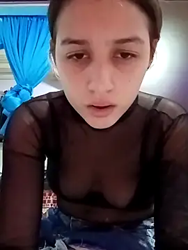 Arii collins1 online show from 09/26/25, 10:38