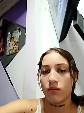 Arii collins1 online show from 09/23/25, 10:39