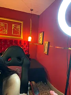 Anissa Ali online show from 11/16/25, 09:51