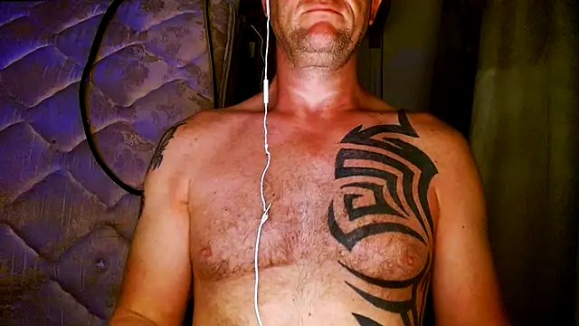 Snapshot of Yournaughty chatting on 06/18/26, 05:17 Yournaughty online show from 06/18/26, 05:17