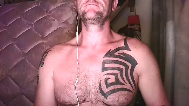 Snapshot of Yournaughty chatting on 07/20/26, 05:04 Yournaughty online show from 07/20/26, 05:04
