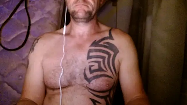 Snapshot of Yournaughty chatting on 06/26/26, 06:41 Yournaughty online show from 06/26/26, 06:41