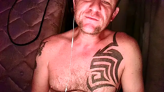 Snapshot of Yournaughty chatting on 06/10/26, 05:19 Yournaughty online show from 06/10/26, 05:19