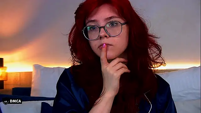 Nora  Ray online show from 06/01/26, 07:13