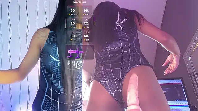 Snapshot of CandyRouse__ chatting on 06/15/26, 03:01 CandyRouse online show from 06/15/26, 03:01