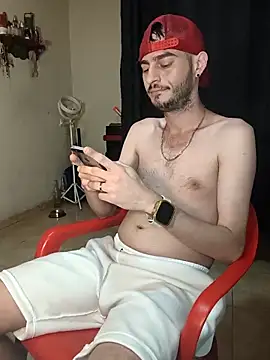 bigcockwhite777 online show from 10/19/25, 03:31