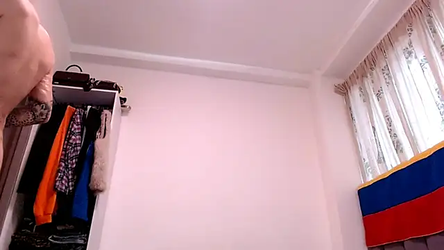 saara johnson496 online show from 07/15/26, 11:06