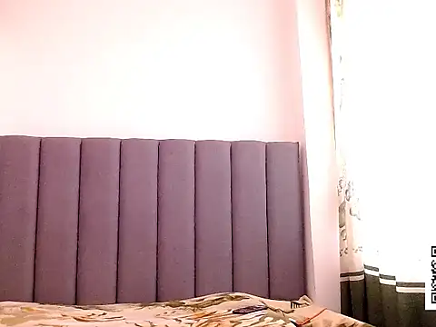 saara johnson496 online show from 01/31/26, 07:23