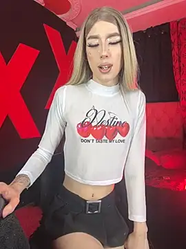 Snapshot of abrilbigcock chatting on 11/15/25, 02:59 abrilbigcock online show from 11/15/25, 02:59