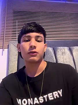 Snapshot of cody_fox10 chatting on 11/06/25, 08:46 cody fox10 online show from 11/06/25, 08:46