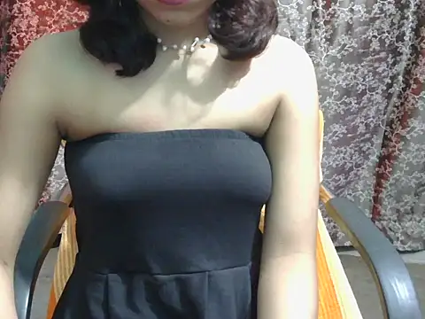 lovely soniya online show from 04/17/26, 05:32
