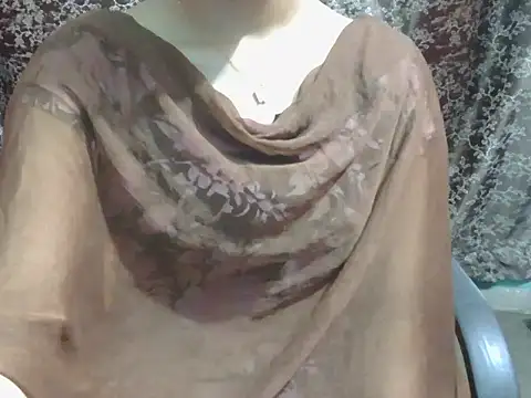 lovely soniya online show from 05/17/26, 03:39