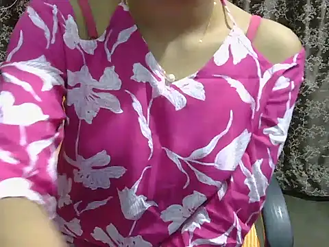 Snapshot of lovely_soniya chatting on 02/09/26, 06:33 lovely soniya online show from 02/09/26, 06:33