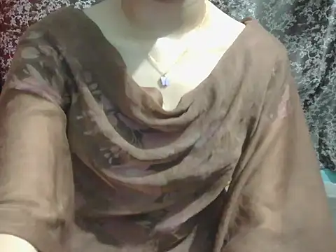 Snapshot of lovely_soniya chatting on 06/27/26, 01:06 lovely soniya online show from 06/27/26, 01:06
