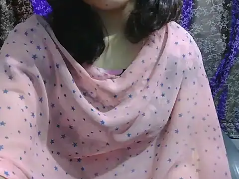 lovely soniya online show from 04/30/26, 07:04