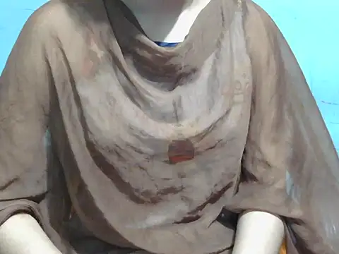 Snapshot of lovely_soniya chatting on 09/12/25, 09:20 lovely soniya online show from 09/12/25, 09:20