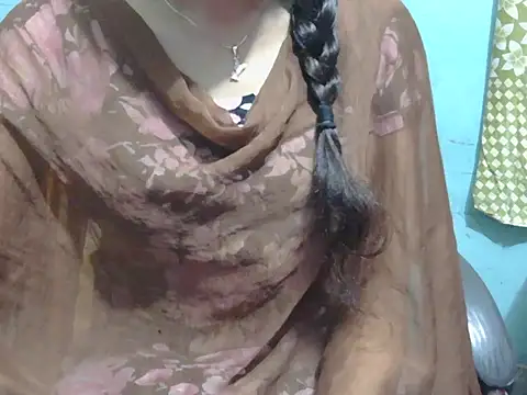 Snapshot of lovely_soniya chatting on 10/04/25, 06:37 lovely soniya online show from 10/04/25, 06:37