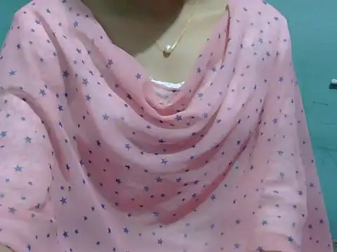 Snapshot of lovely_soniya chatting on 11/11/25, 07:14 lovely soniya online show from 11/11/25, 07:14