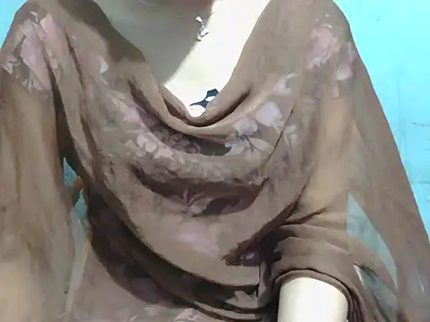 Snapshot of lovely_soniya chatting on 09/11/25, 06:13 lovely soniya online show from 09/11/25, 06:13