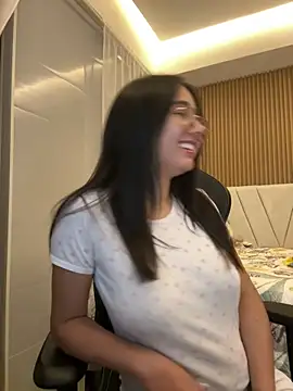 Michelle Zoe online show from 03/13/26, 08:08