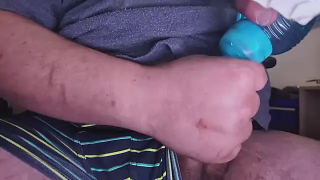 Snapshot of ozmsg chatting on 10/21/25, 05:29 ozmsg online show from 10/21/25, 05:29