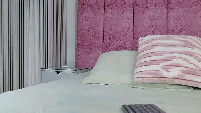 emmacurvy online show from 02/23/26, 03:08